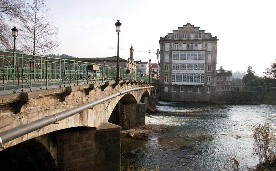 Apartamento Carrera Daire Caldas De Reis Dış mekan fotoğraf